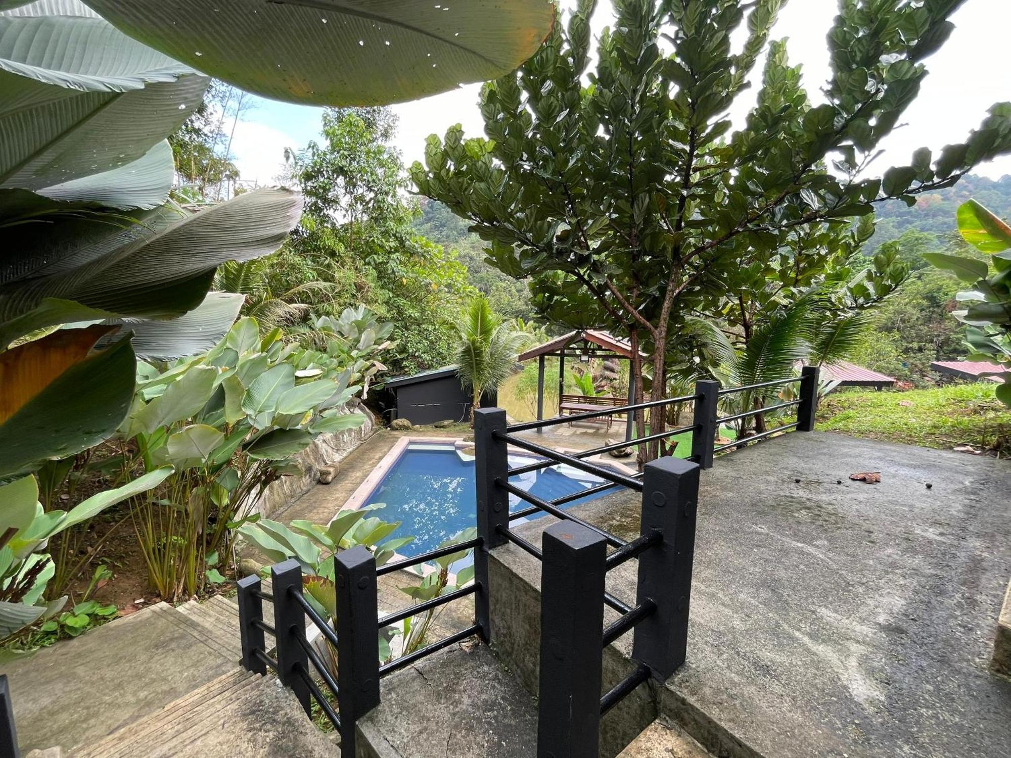 Dr Dusun Hotel Hulu Langat Eksteriør billede