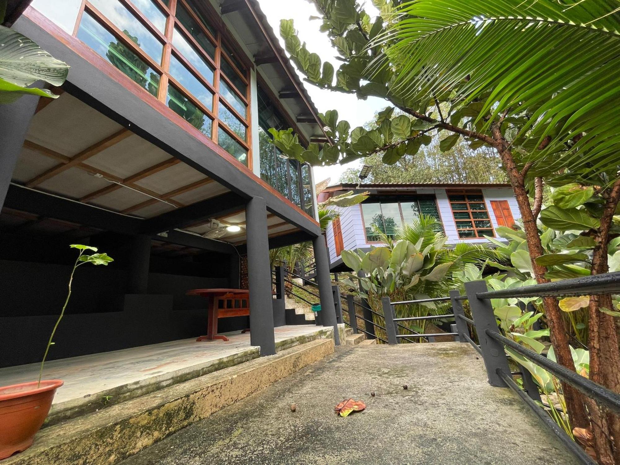 Dr Dusun Hotel Hulu Langat Eksteriør billede