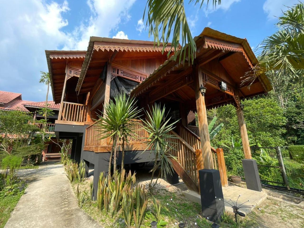Dr Dusun Hotel Hulu Langat Eksteriør billede